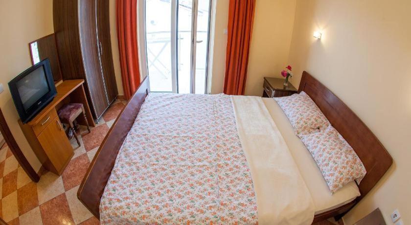 Apartmani Becici Exterior photo