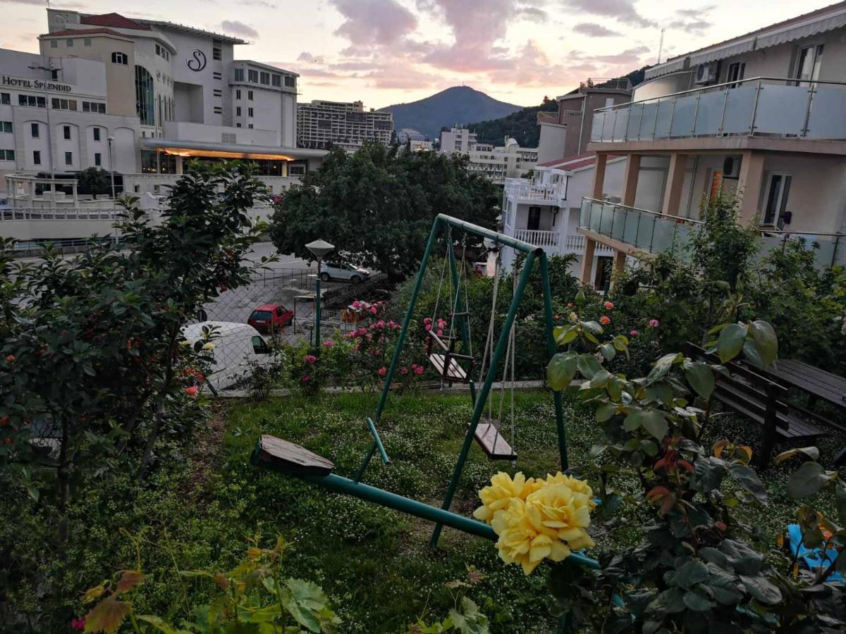 Apartmani Becici Exterior photo