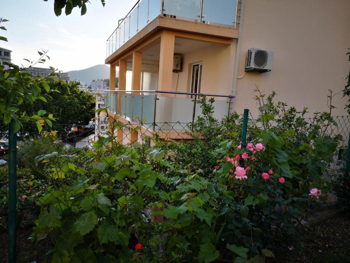 Apartmani Becici Exterior photo